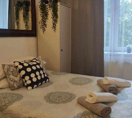 Your Trip Apartment Krakau Buitenkant foto